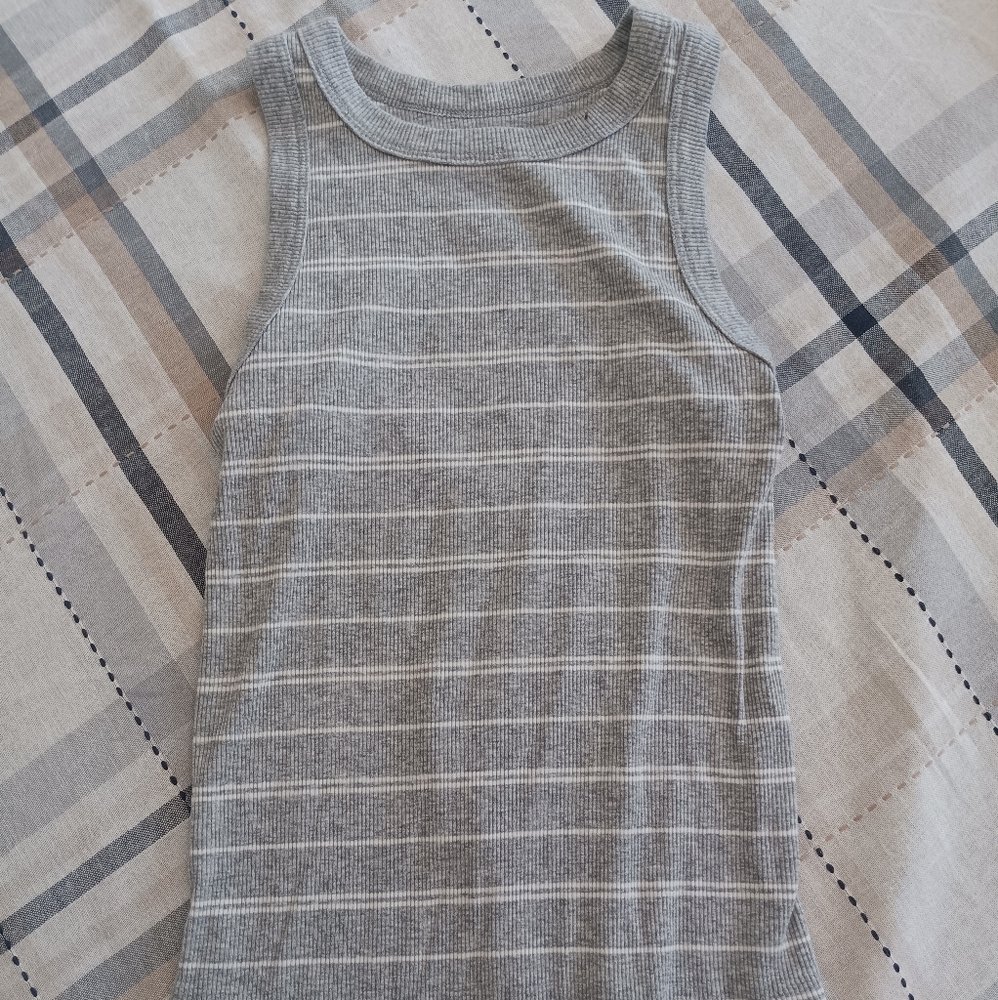 SO Gray and White Striped Tank Top Size XS